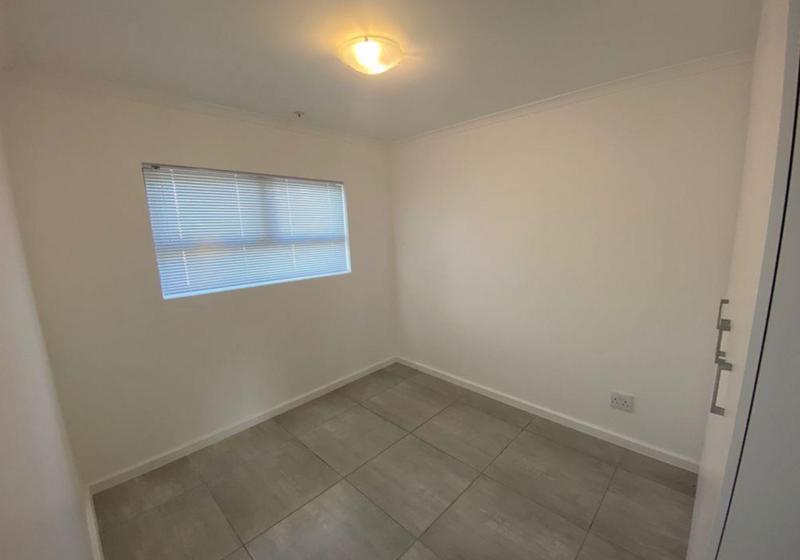 2 Bedroom Property for Sale in Rivergate Western Cape